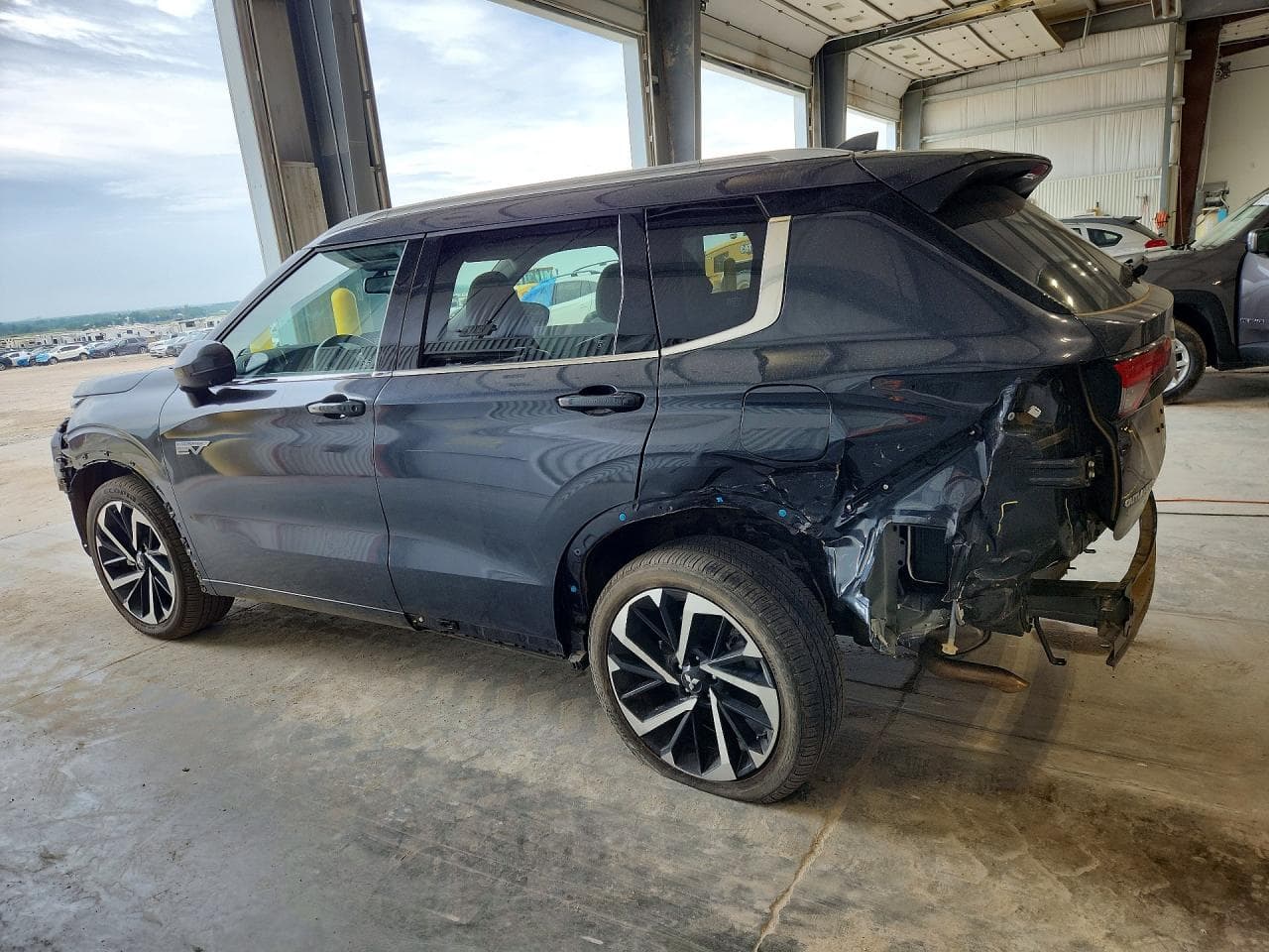 2025 Mitsubishi Outlander Sel - foto 2