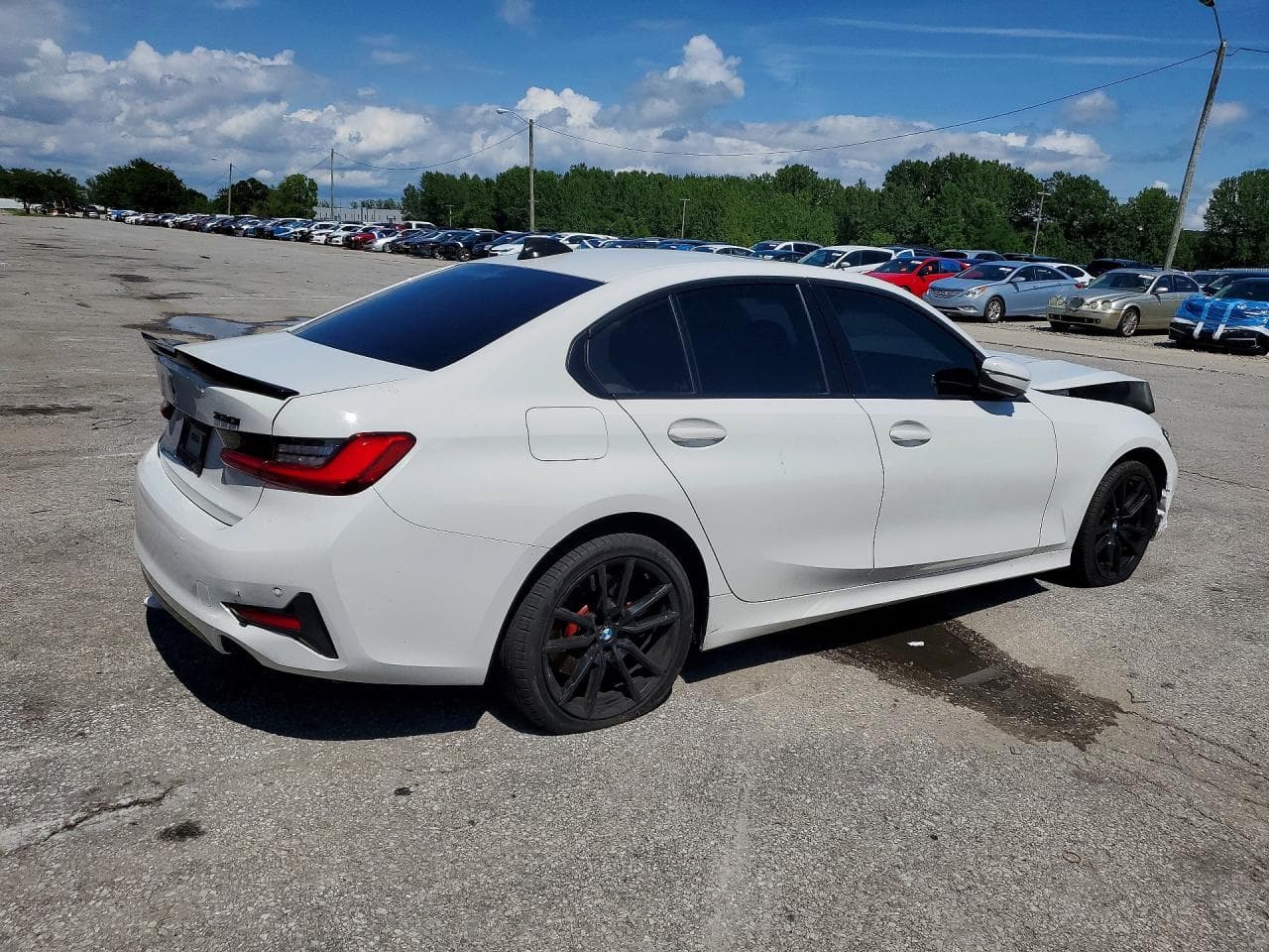 2020 BMW 330I - foto 3
