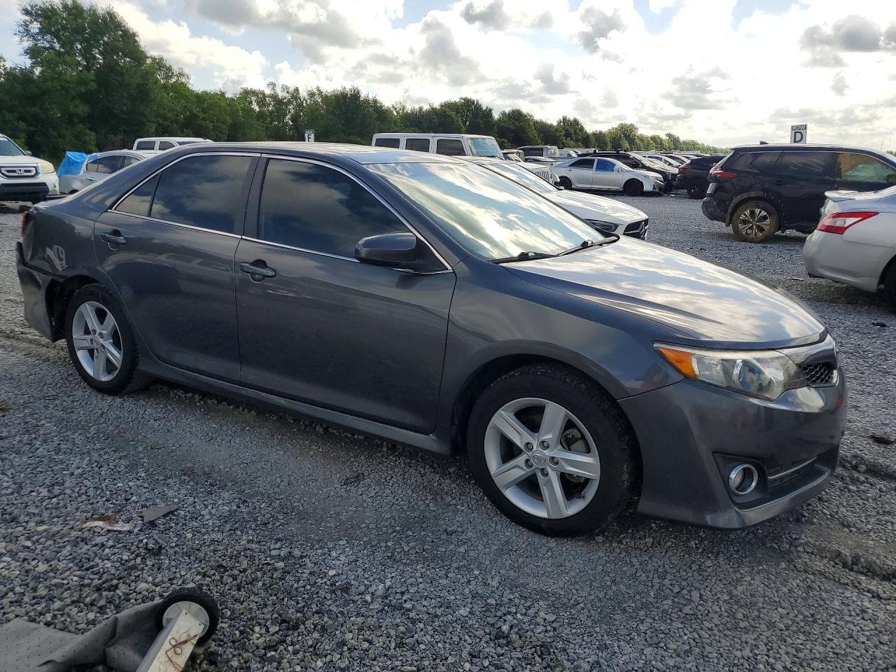 2014 Toyota Camry - foto 4