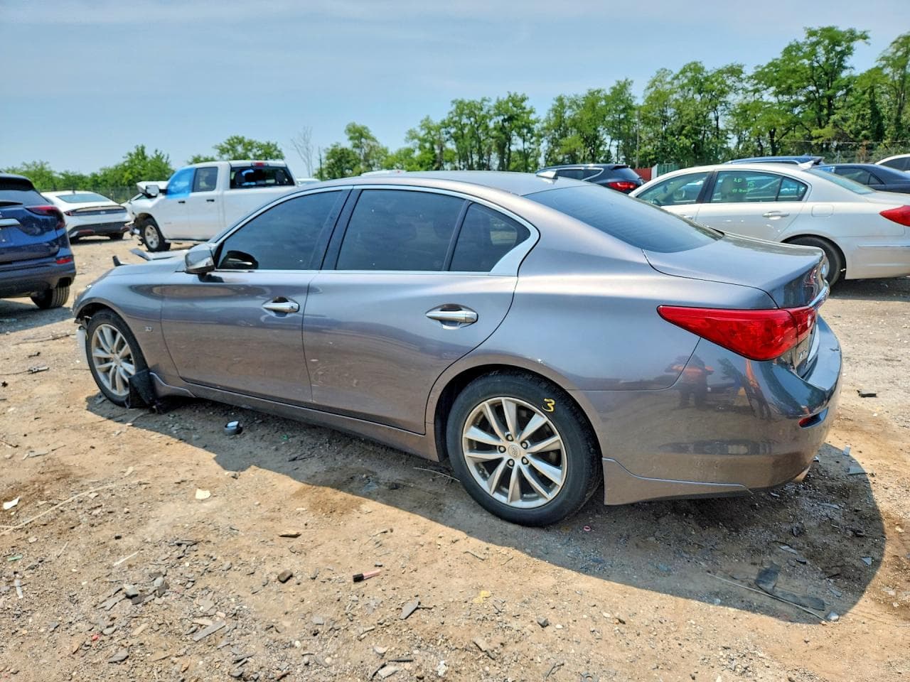 2014 Infiniti Q50 Premium - foto 2