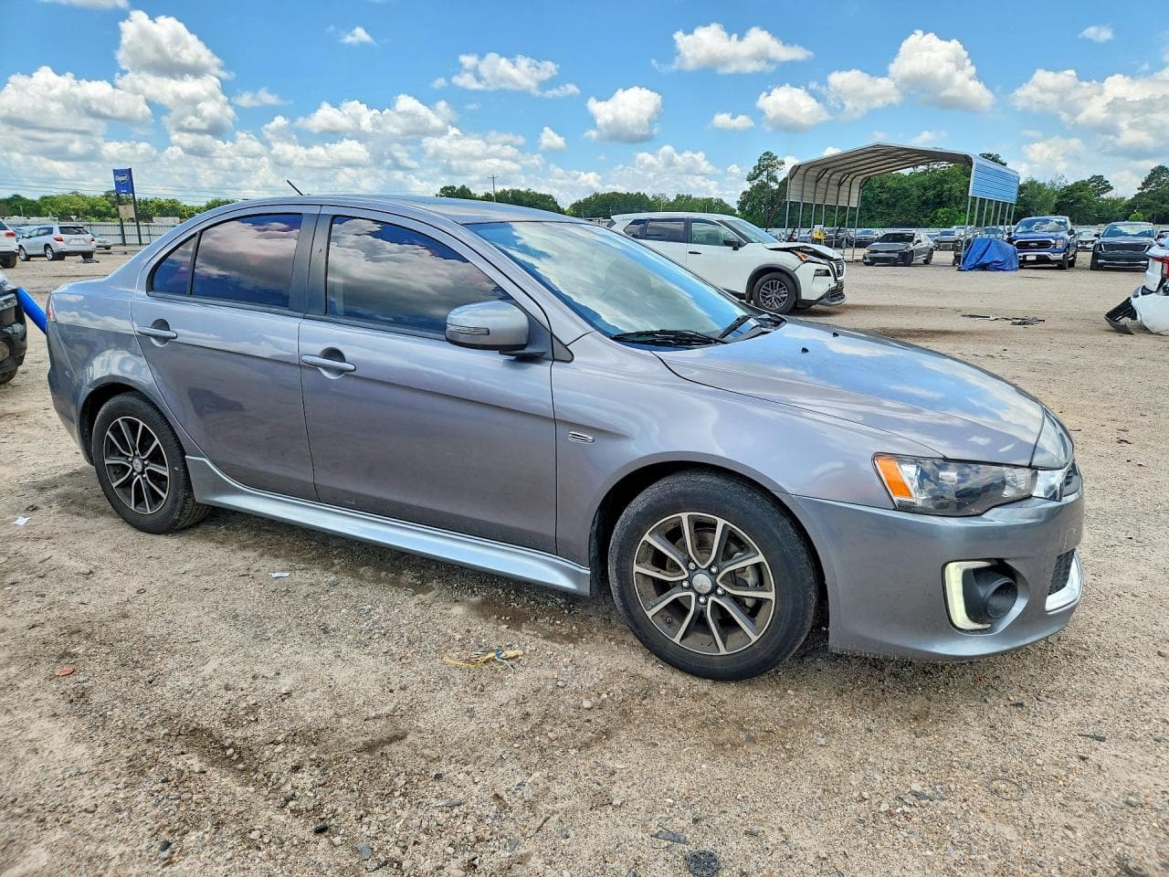 2017 Mitsubishi Lancer Es - foto 4
