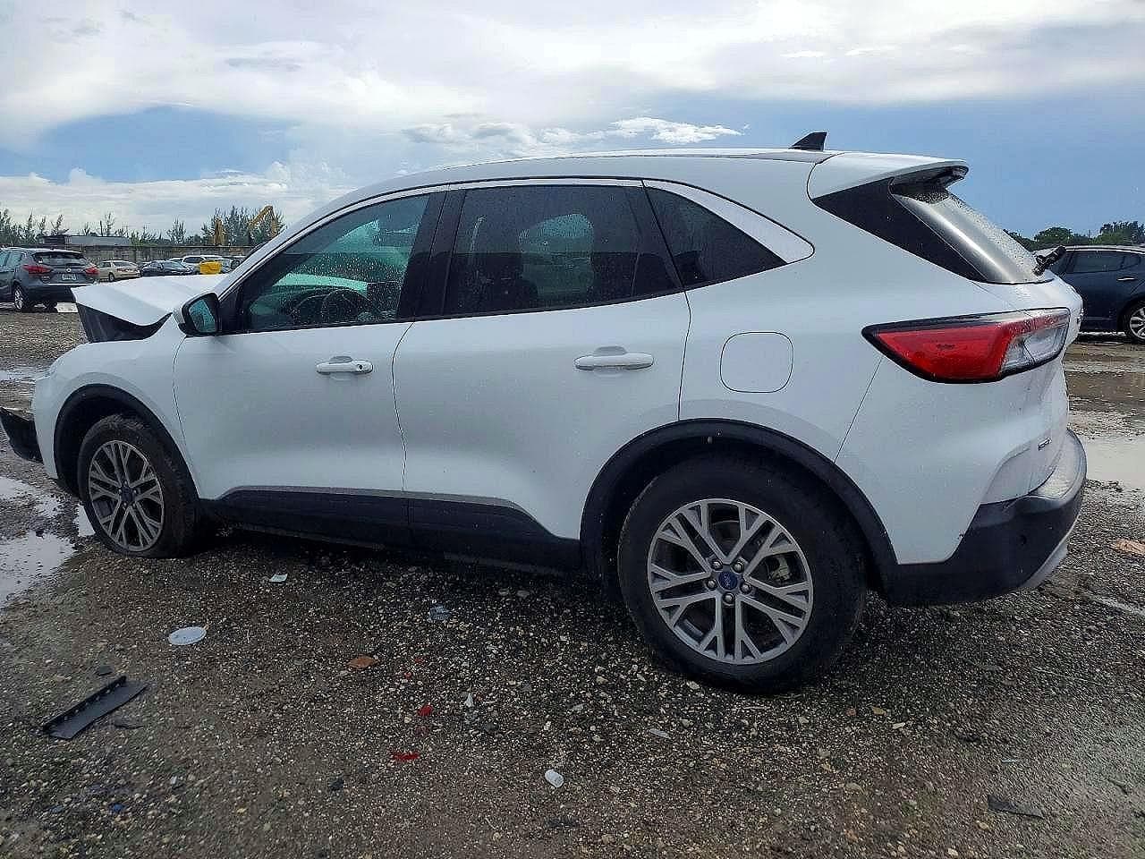 2022 Ford Escape Sel - foto 2