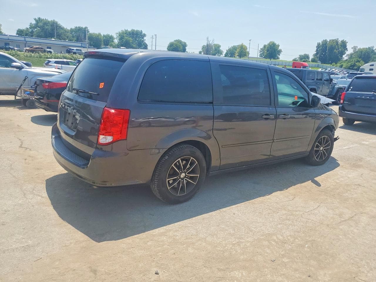 2016 Dodge Grand Caravan Sxt - foto 3