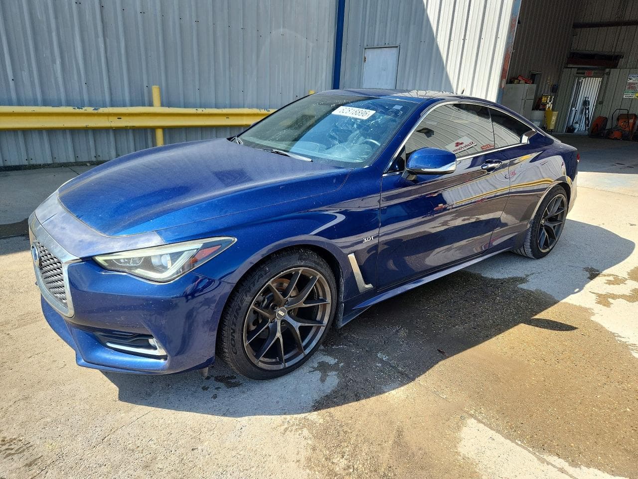 Infiniti Q60 2018 z USA