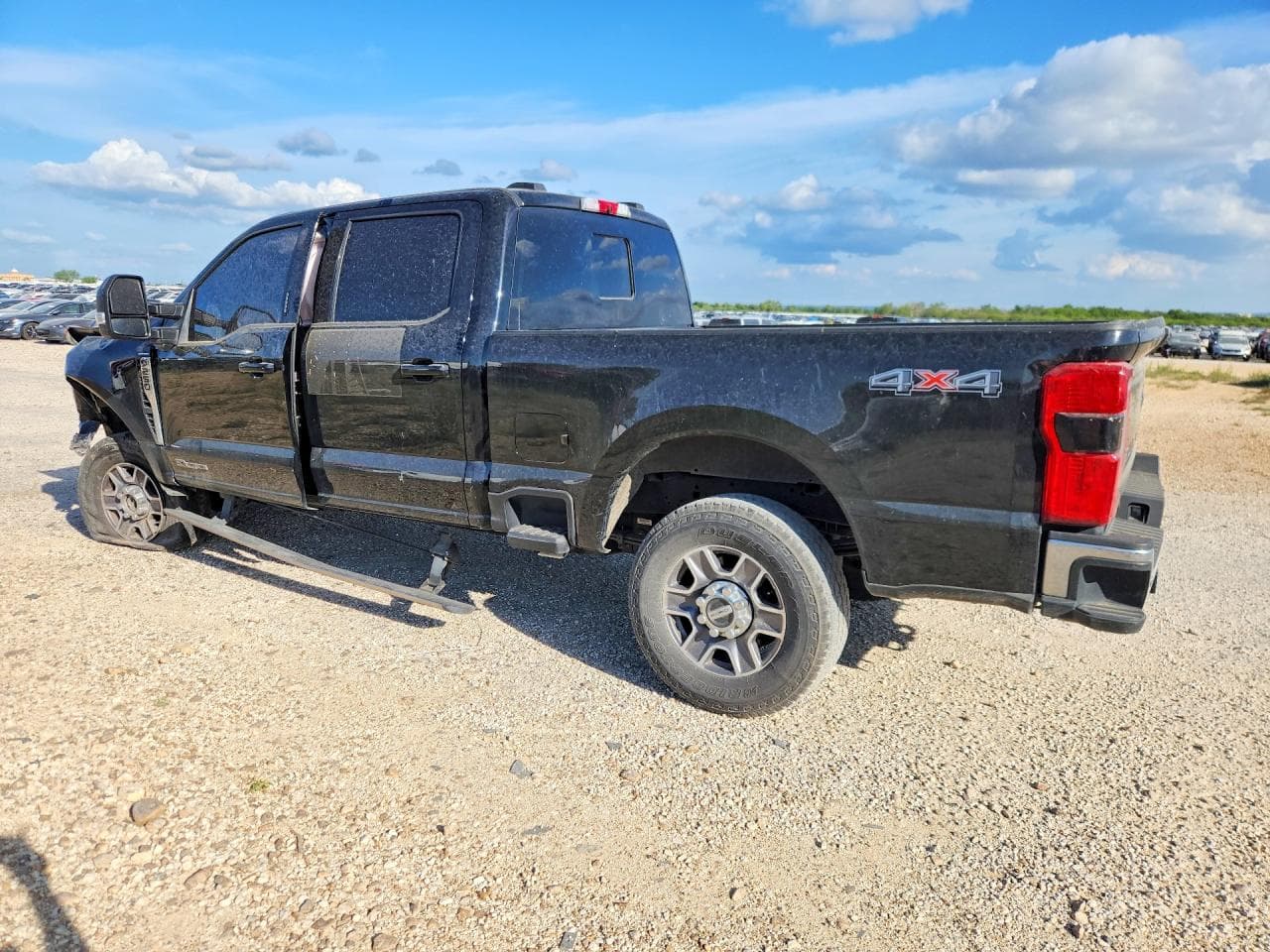 2023 Ford F250 Super Duty - foto 2