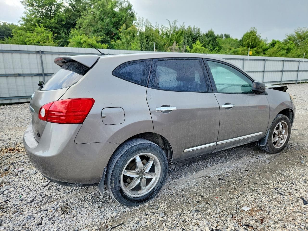 2012 Nissan Rogue S - foto 3