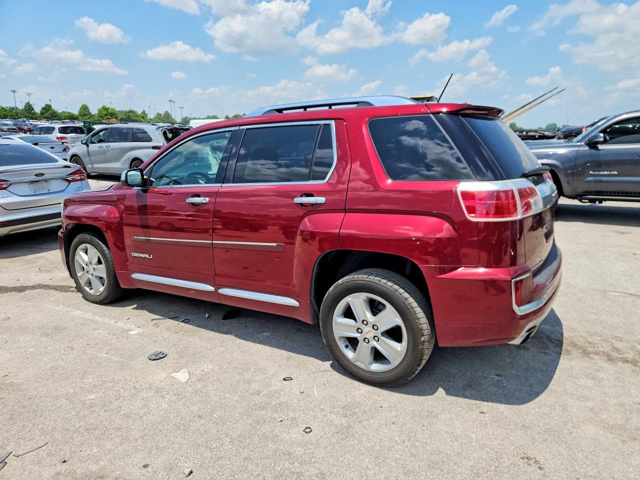 2026 GMC Terrain Denali - foto 2