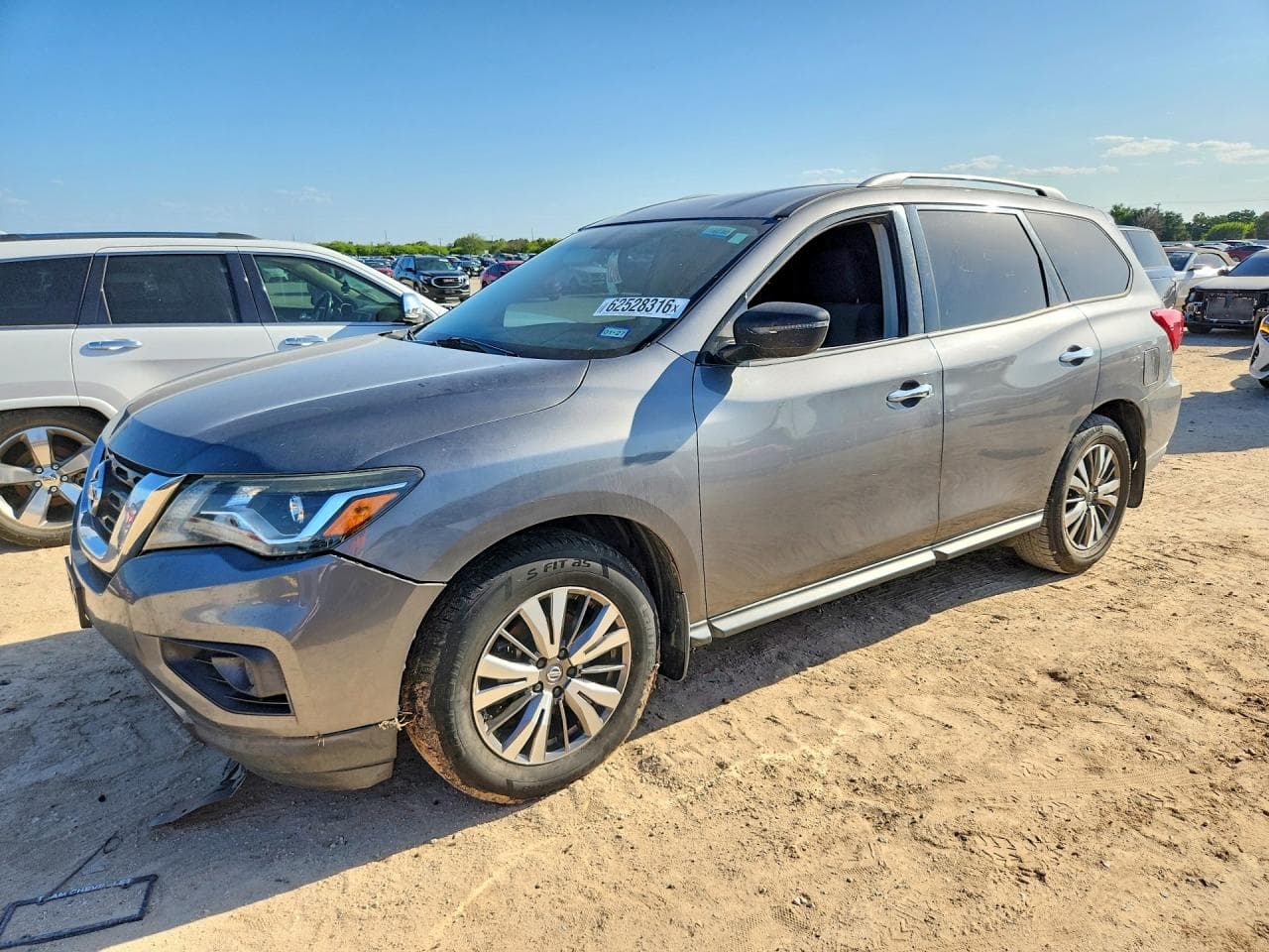 2019 Nissan Pathfinder S
