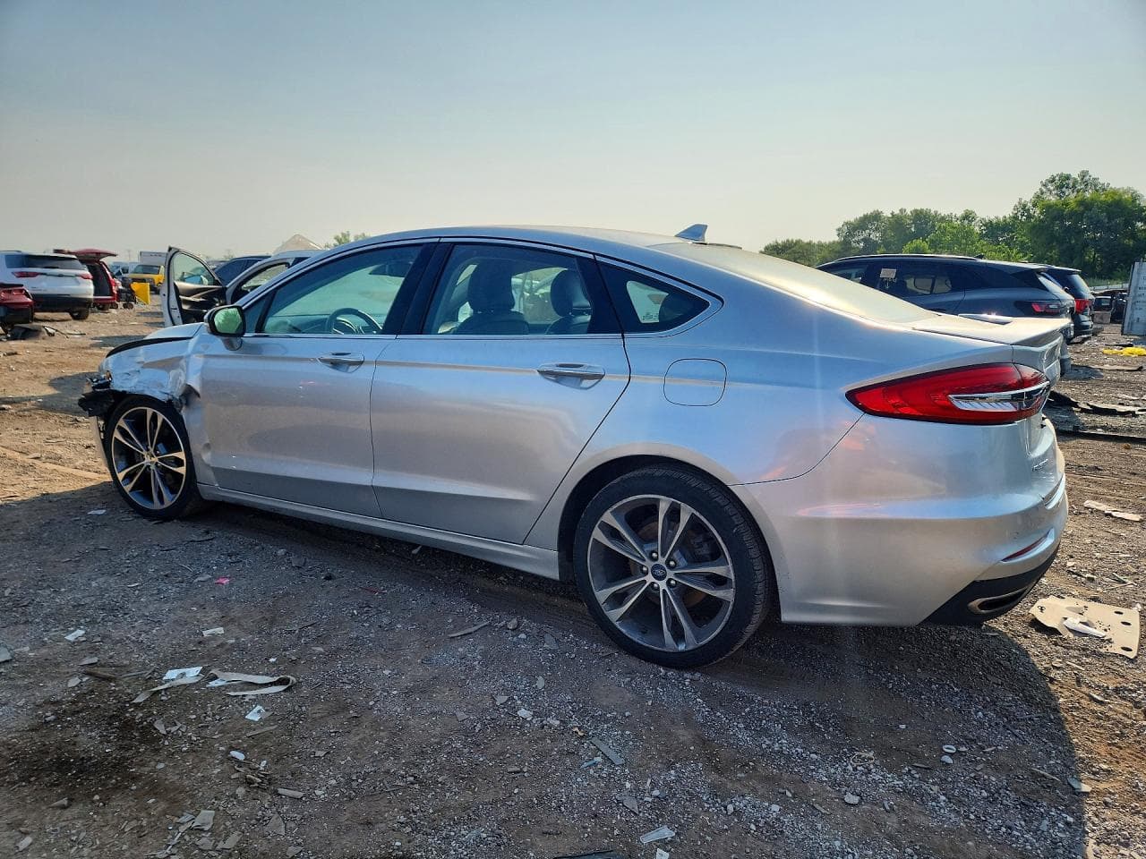 2019 Ford Fusion Titanium - foto 2