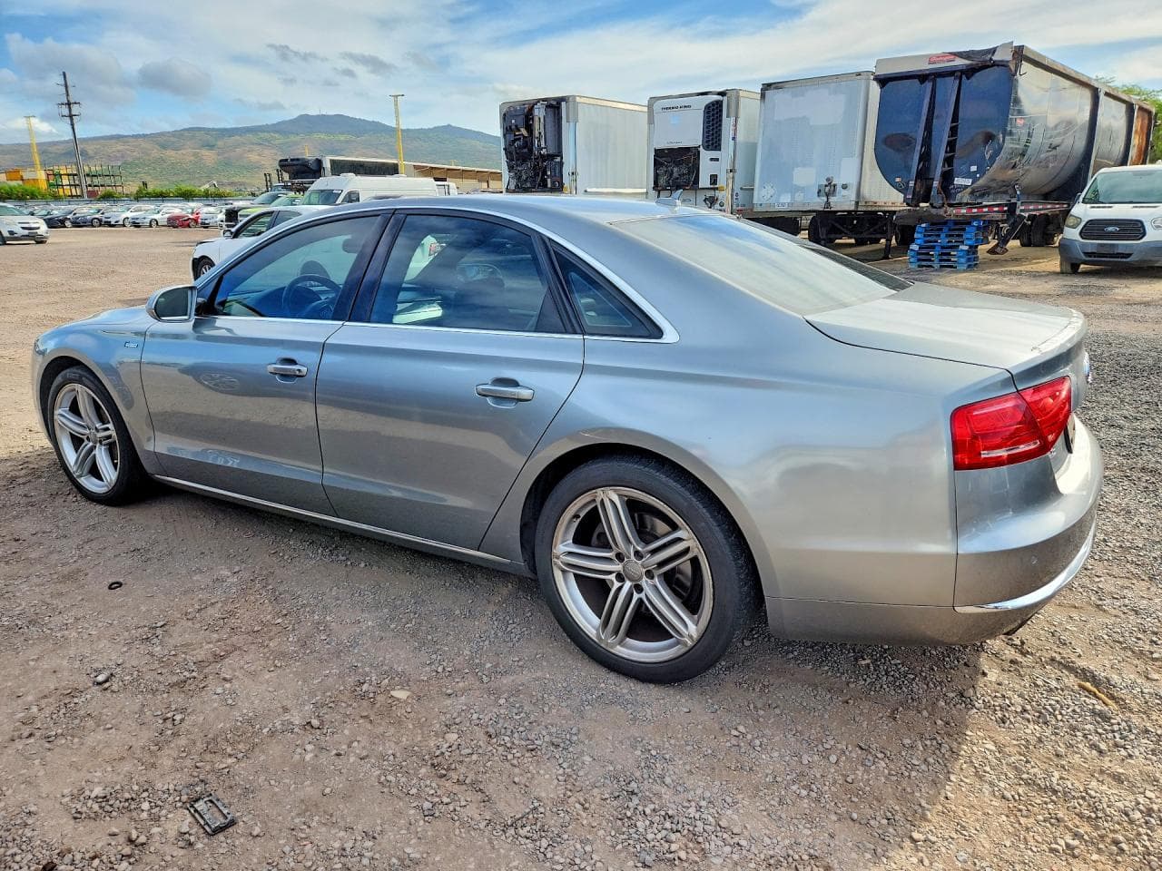 2013 Audi A8 Quattro - foto 2
