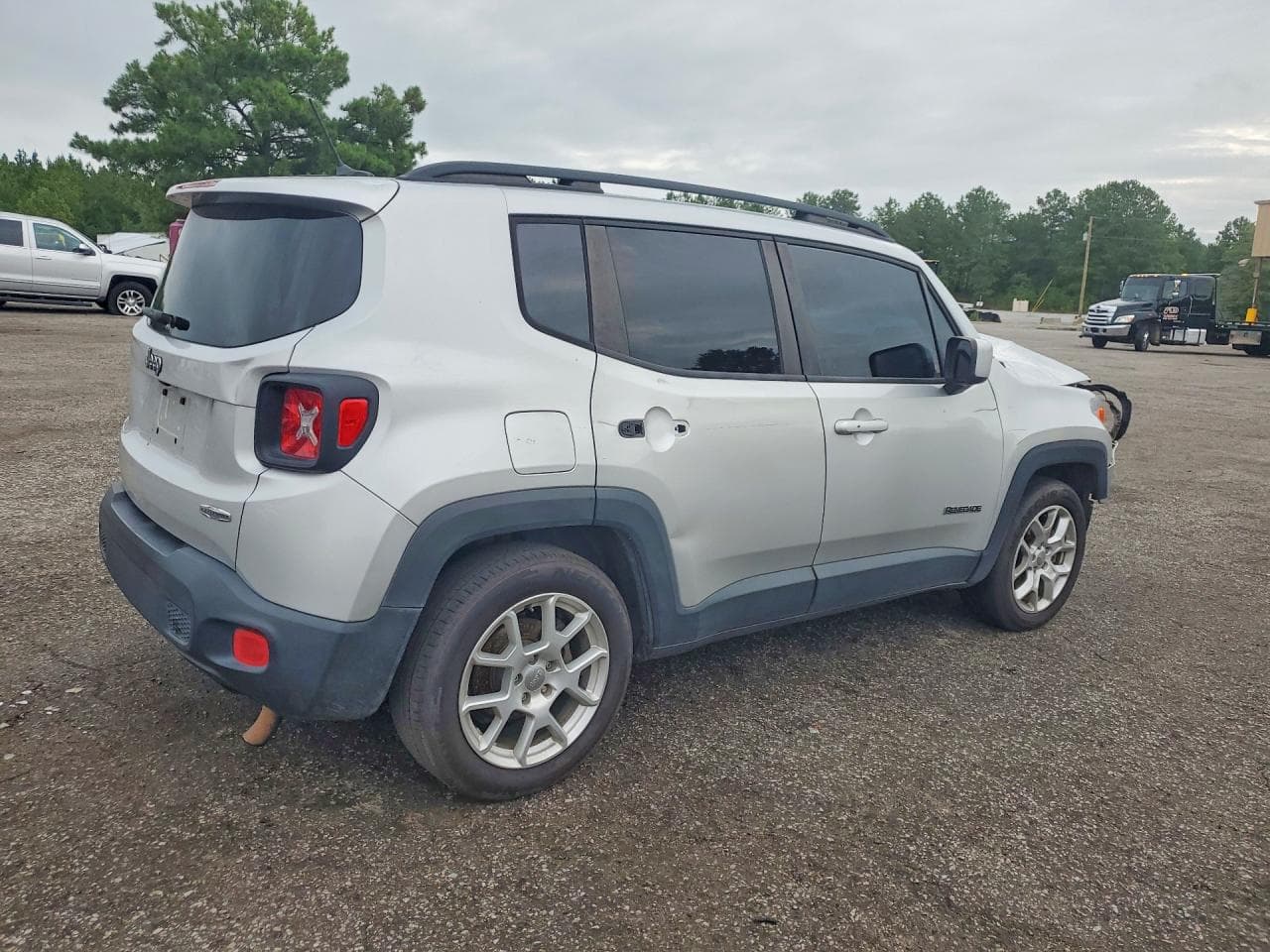 2022 Jeep Renegade Latitude - foto 3