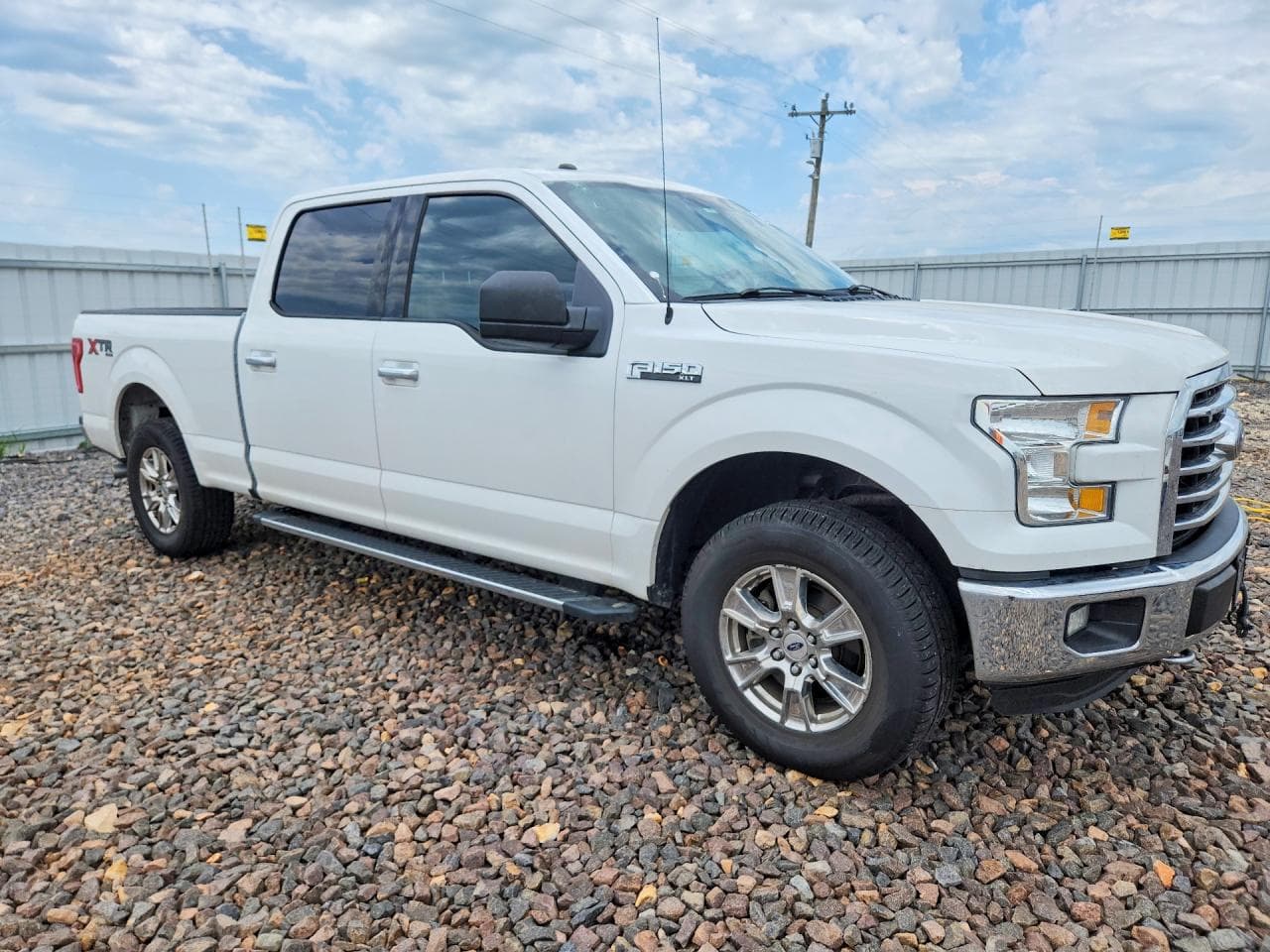 2016 Ford F-150 - foto 4