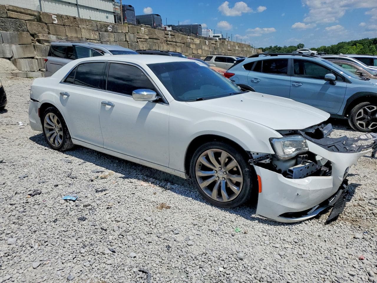 2018 Chrysler 300 Limited - foto 4