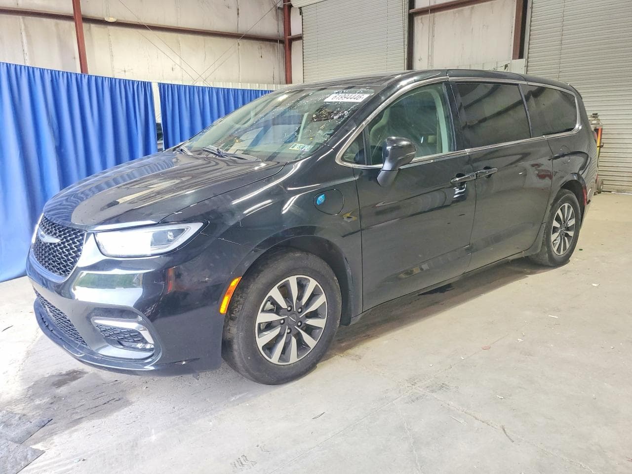 Chrysler Pacifica 2023 z USA