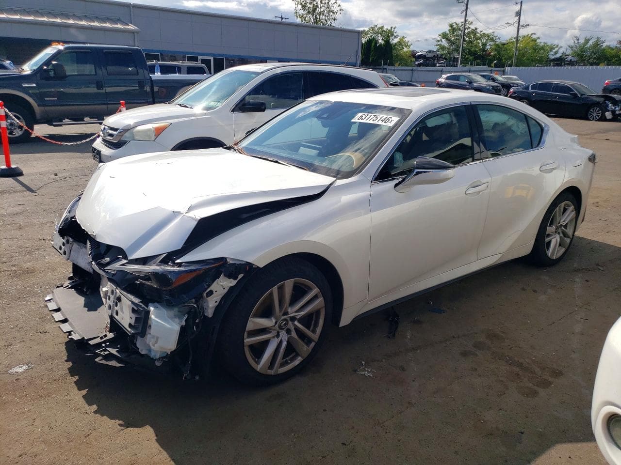 Lexus IS 2021 z USA
