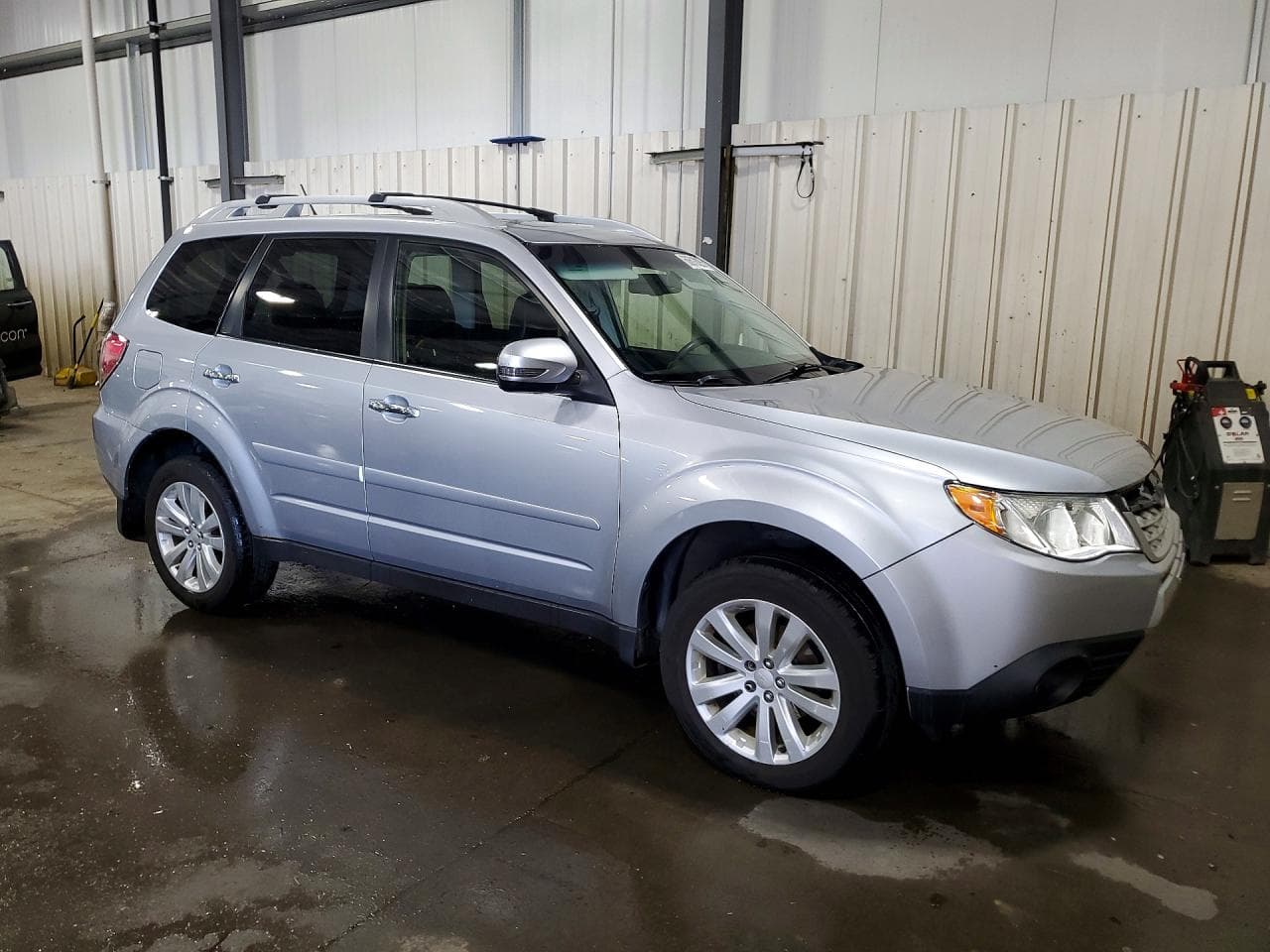 2013 Subaru Forester Touring - foto 4