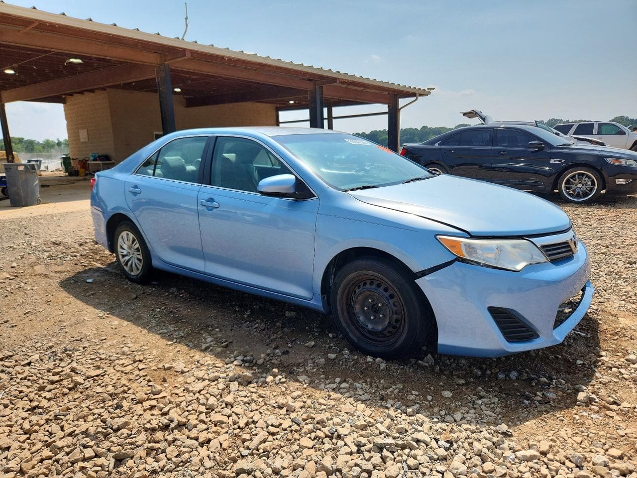 2014 Toyota Camry L - foto 4
