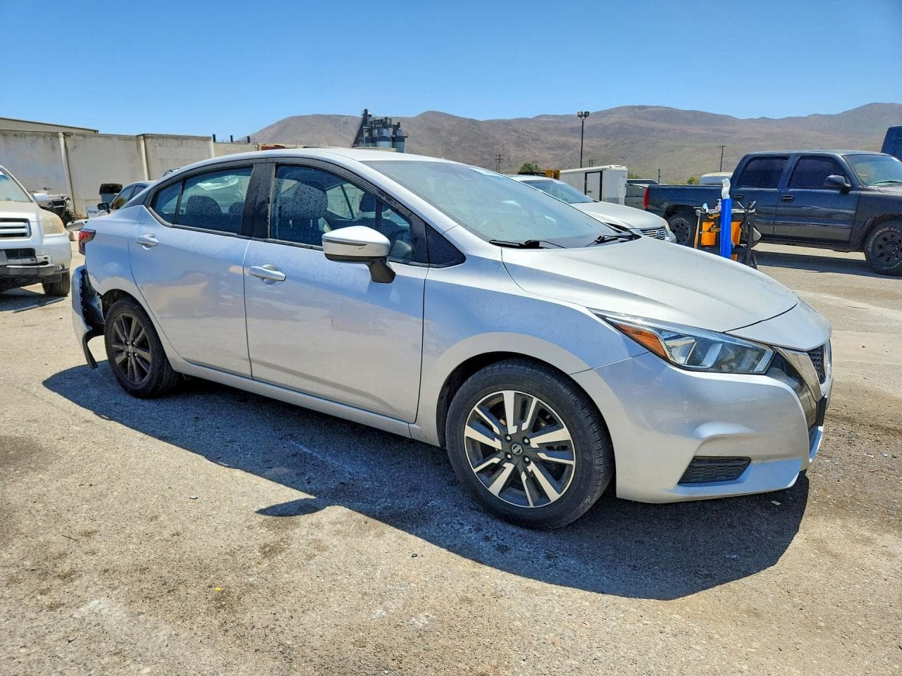 2021 Nissan Versa Sv - foto 4