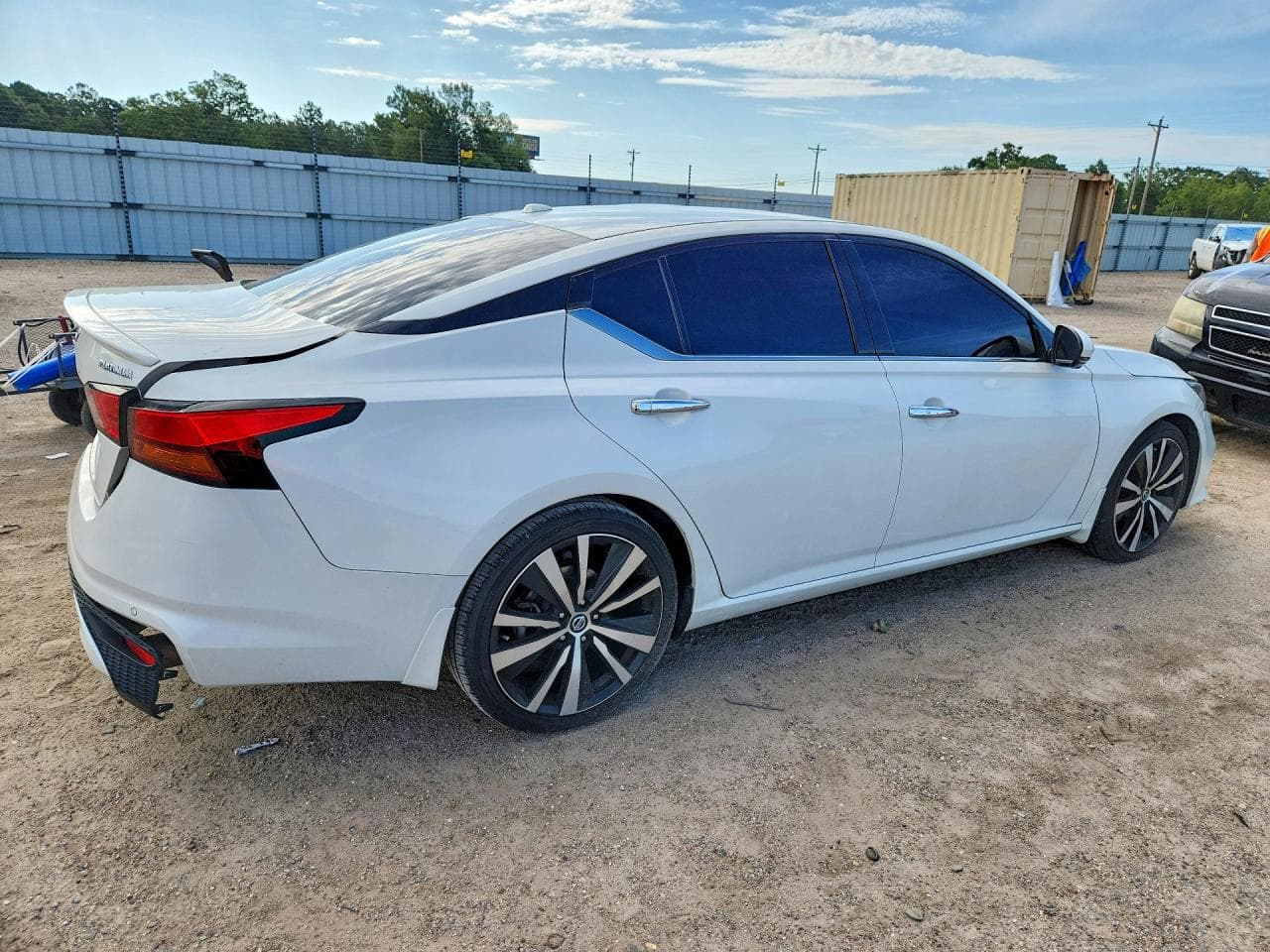 2019 Nissan Altima Platinum - foto 3