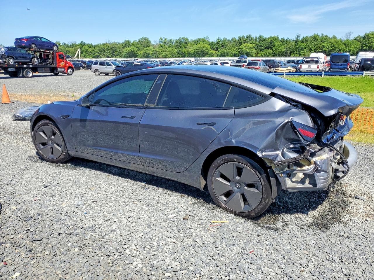 2023 Tesla Model 3 - foto 2