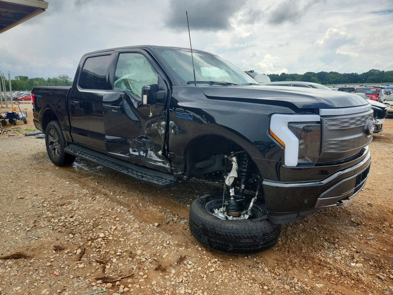 2025 Ford F150 Lightning Lariat - foto 4