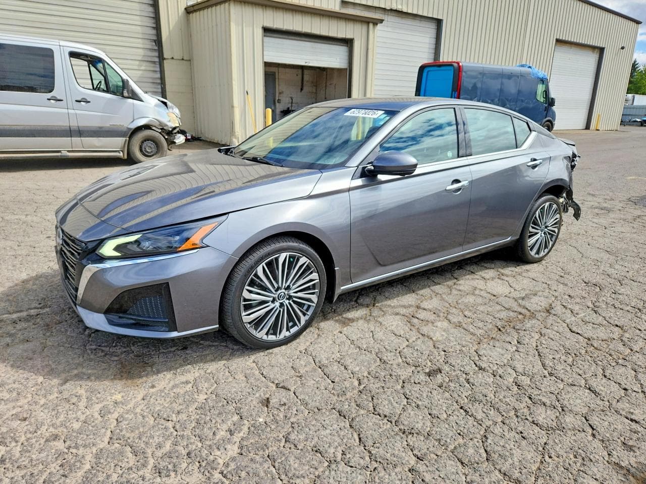 2023 Nissan Altima Sl