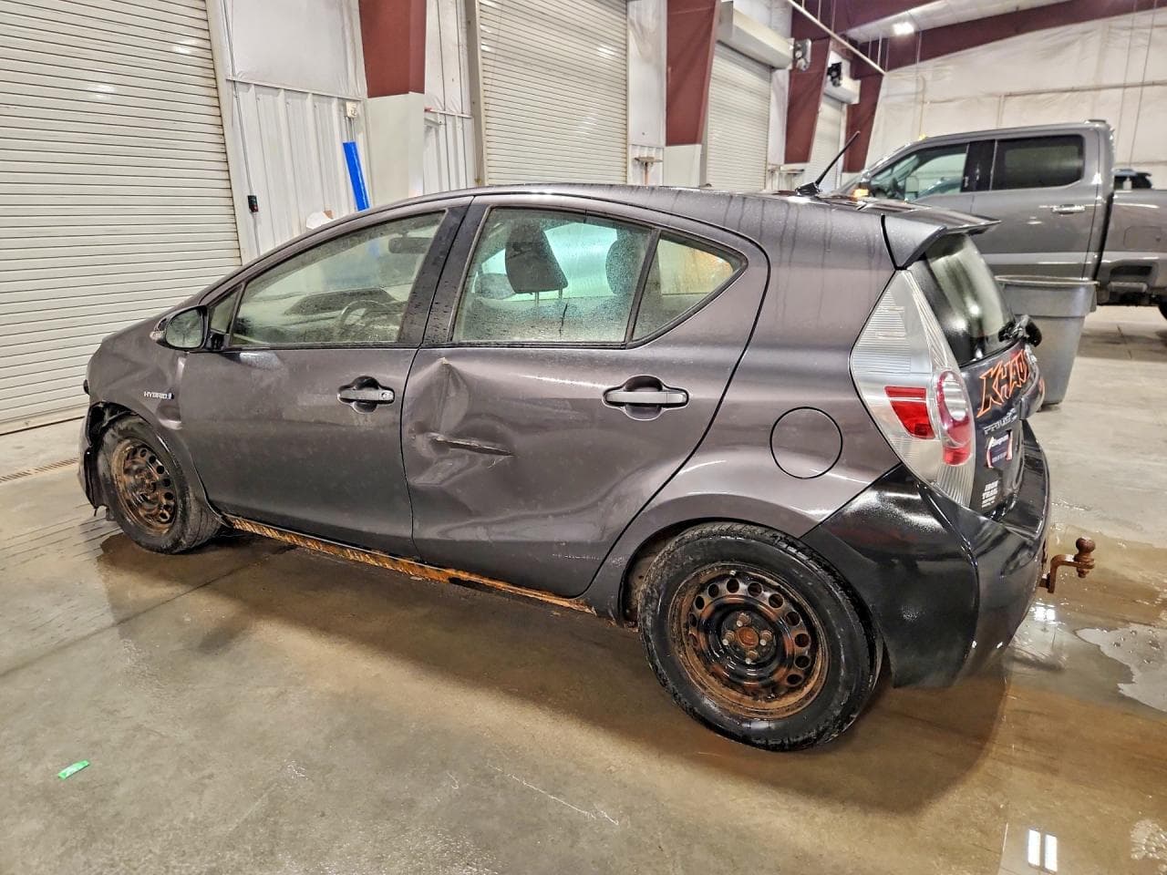 2013 Toyota Prius C Two - foto 2