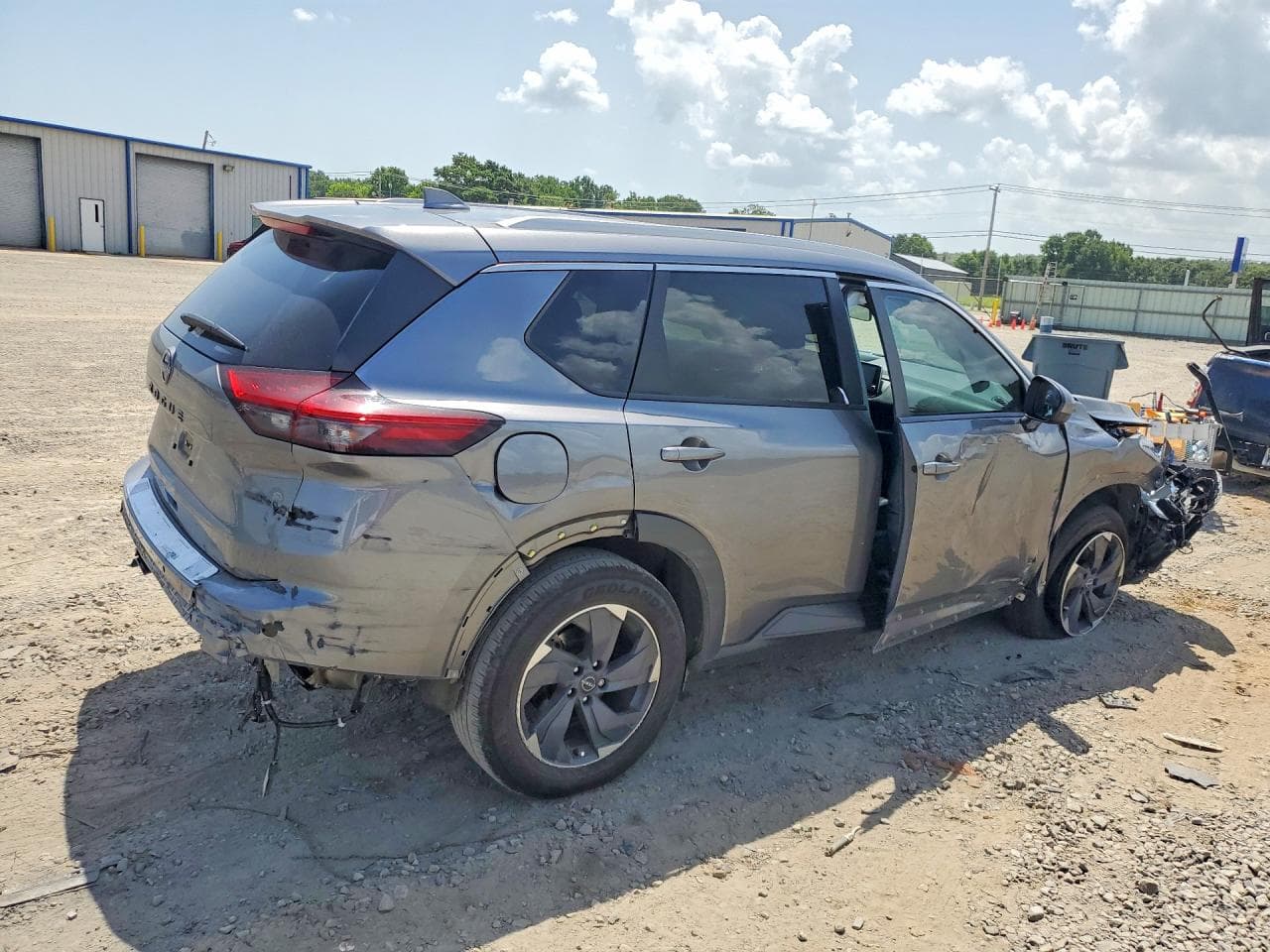 2025 Nissan Rogue Sv - foto 3