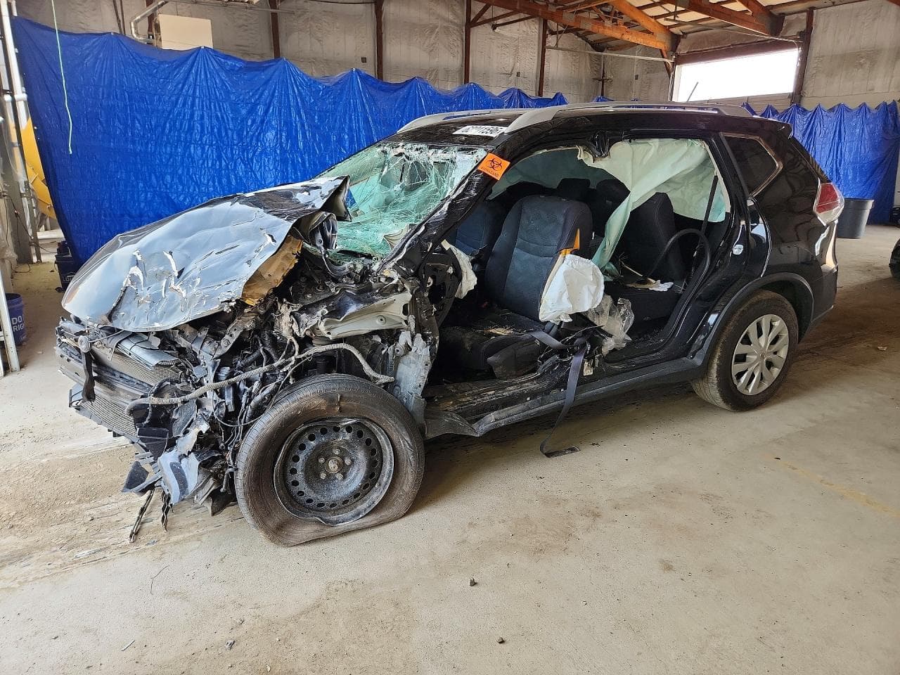 Nissan Rogue 2016 z USA