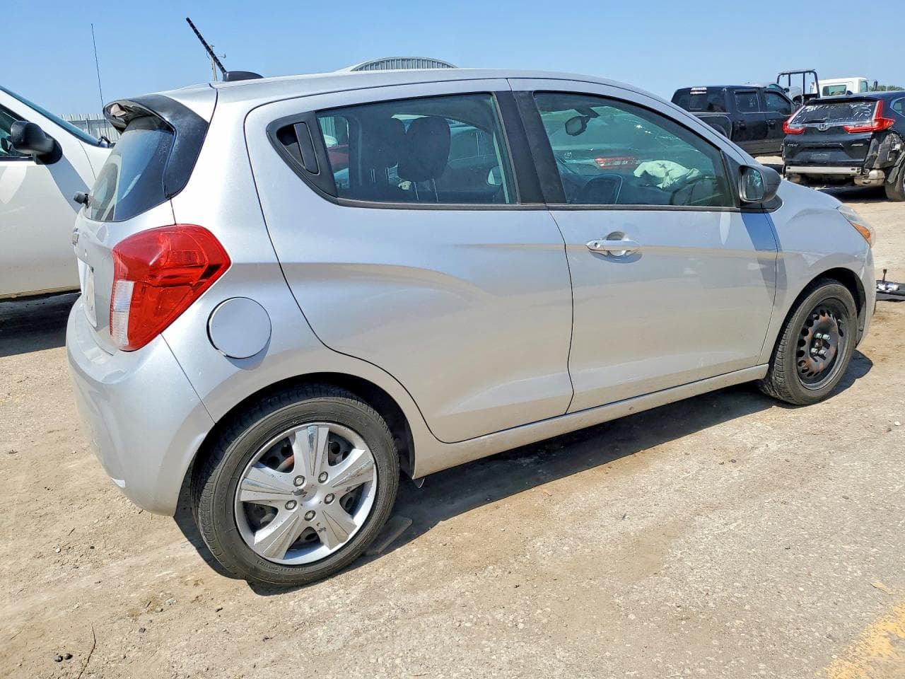 2017 Chevrolet Spark Ls - foto 3