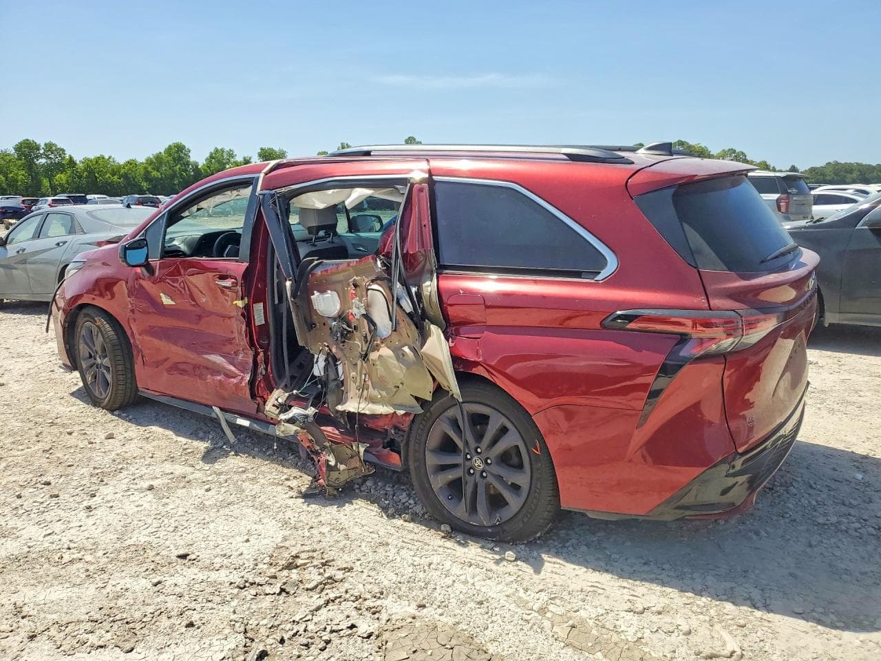 2022 Toyota Sienna Xse - foto 2