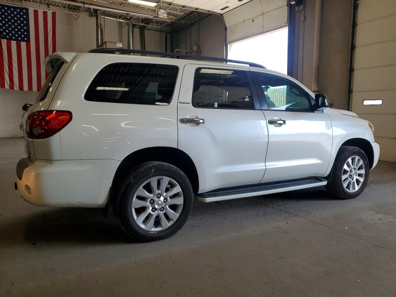 2015 Toyota Sequoia Platinum - foto 3
