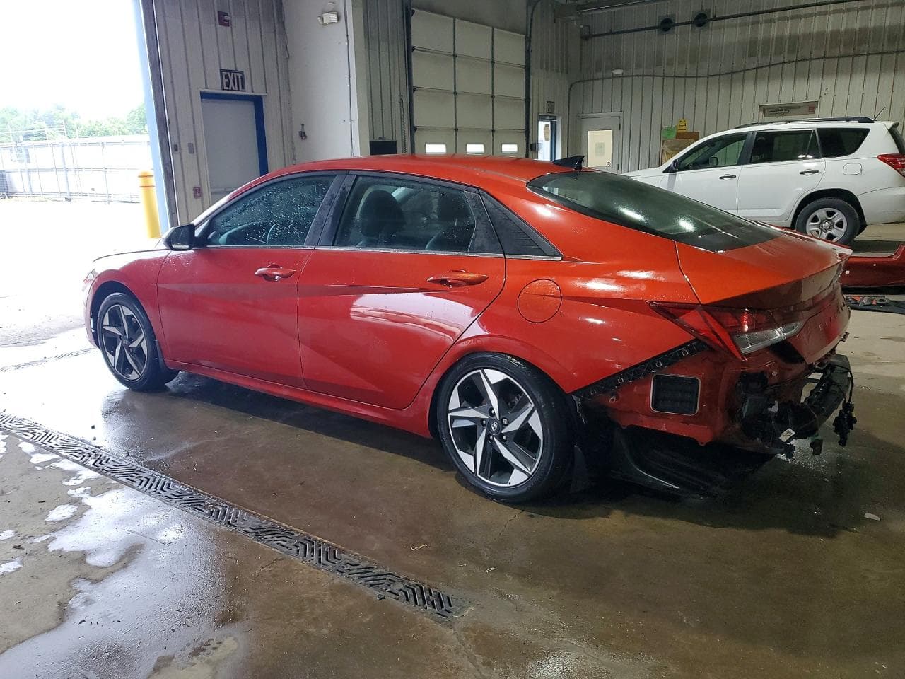 2022 Hyundai Elantra Limited - foto 2