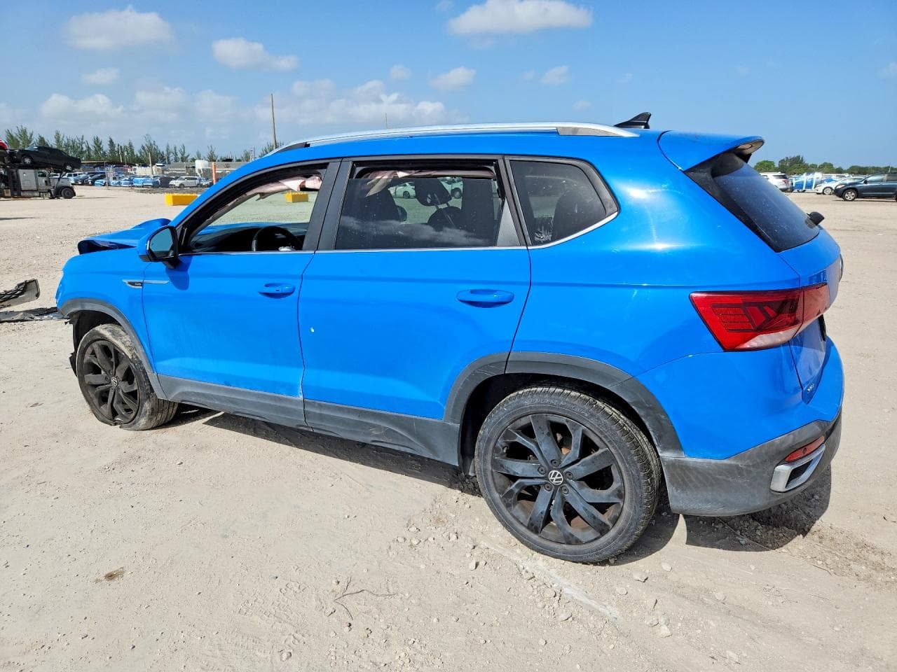 2022 Volkswagen Taos Sel - foto 2