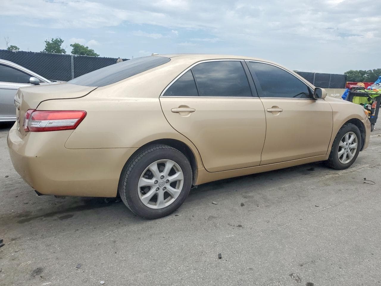 2010 Toyota Camry Le - foto 3
