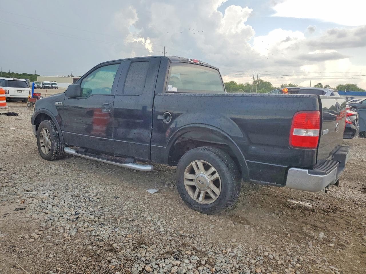 2004 Ford F-150 - foto 2