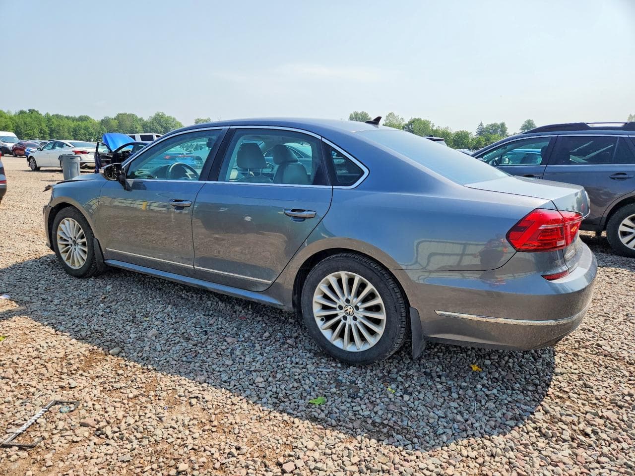 2016 Volkswagen Passat 2.0T Wagon Luxury - foto 2