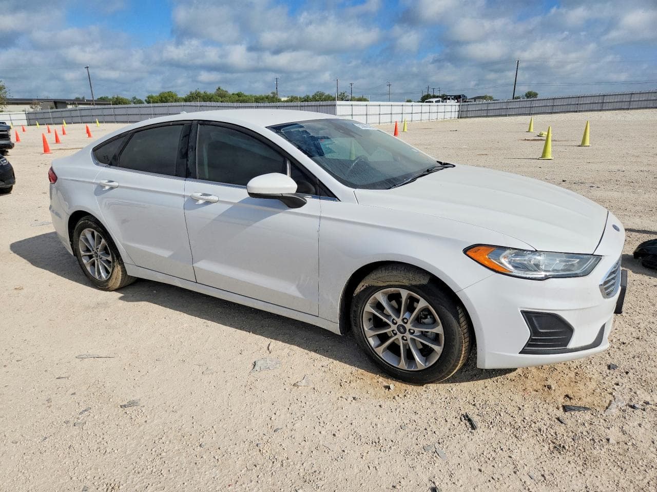 2020 Ford Fusion Se - foto 4