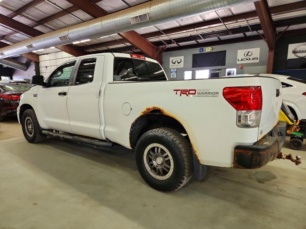 2011 Toyota Tundra Double Cab Sr5 - foto 2
