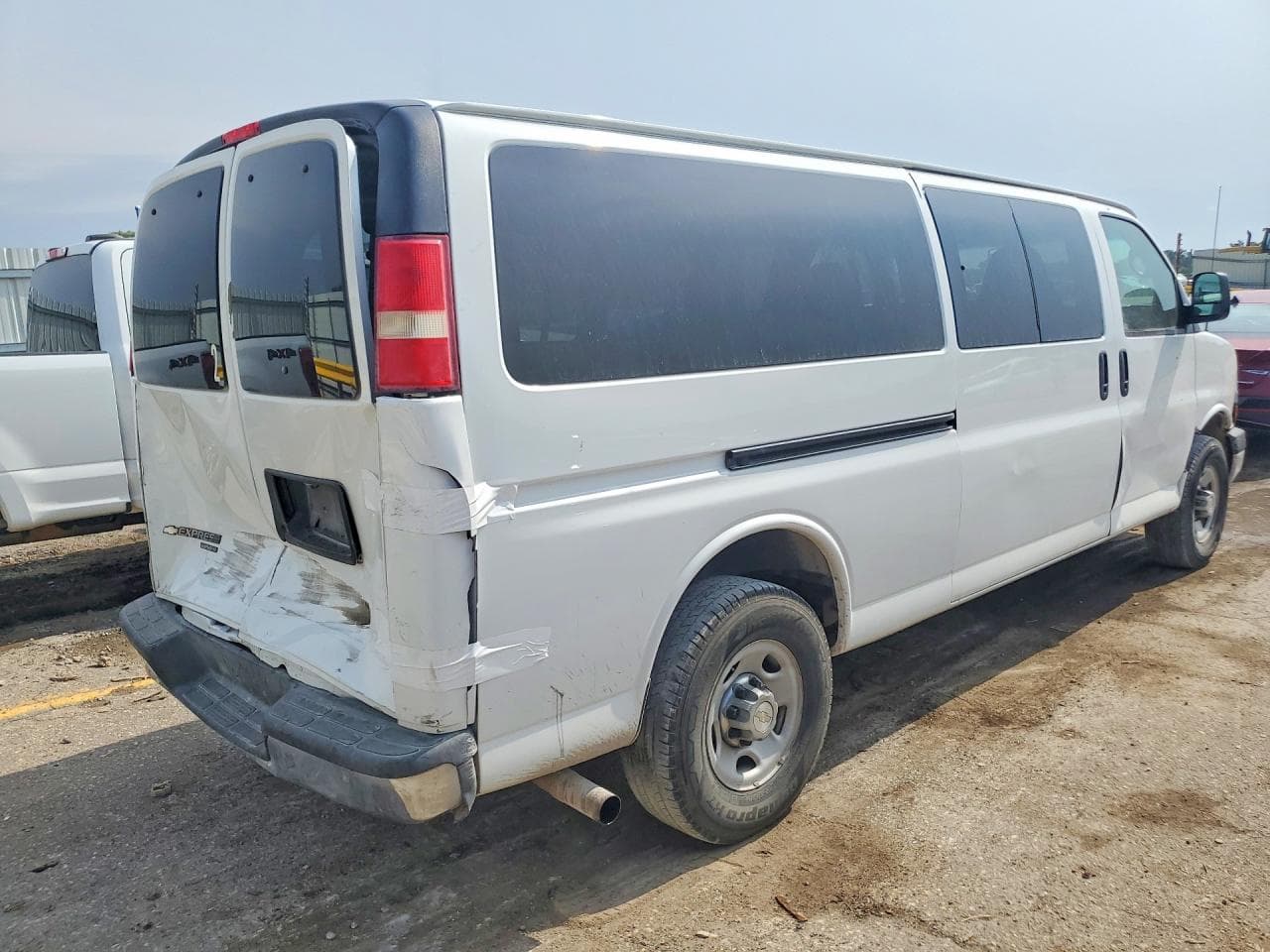 2008 Chevrolet Express G3500 - foto 3