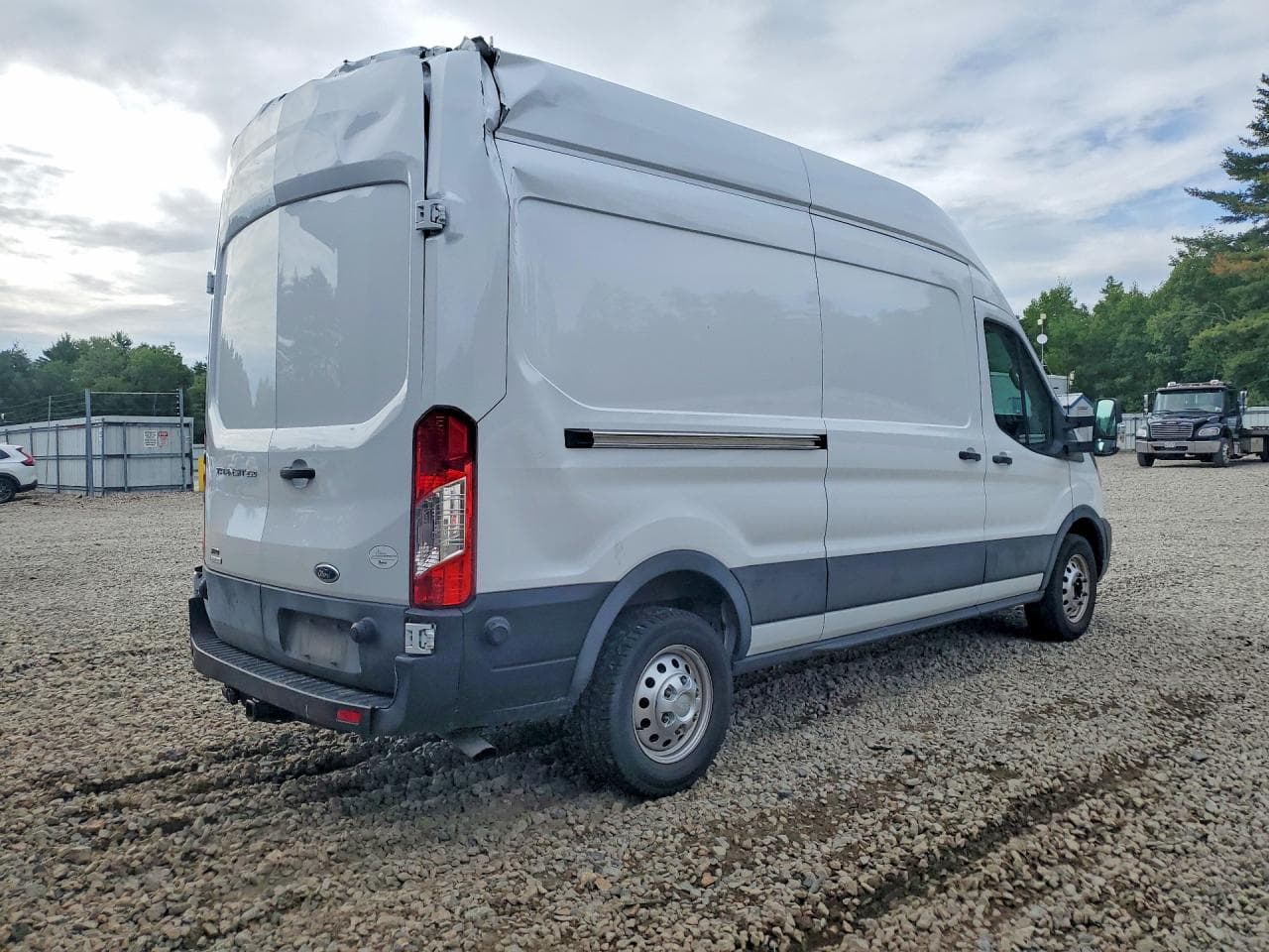 2024 Ford Transit T-250 - foto 3