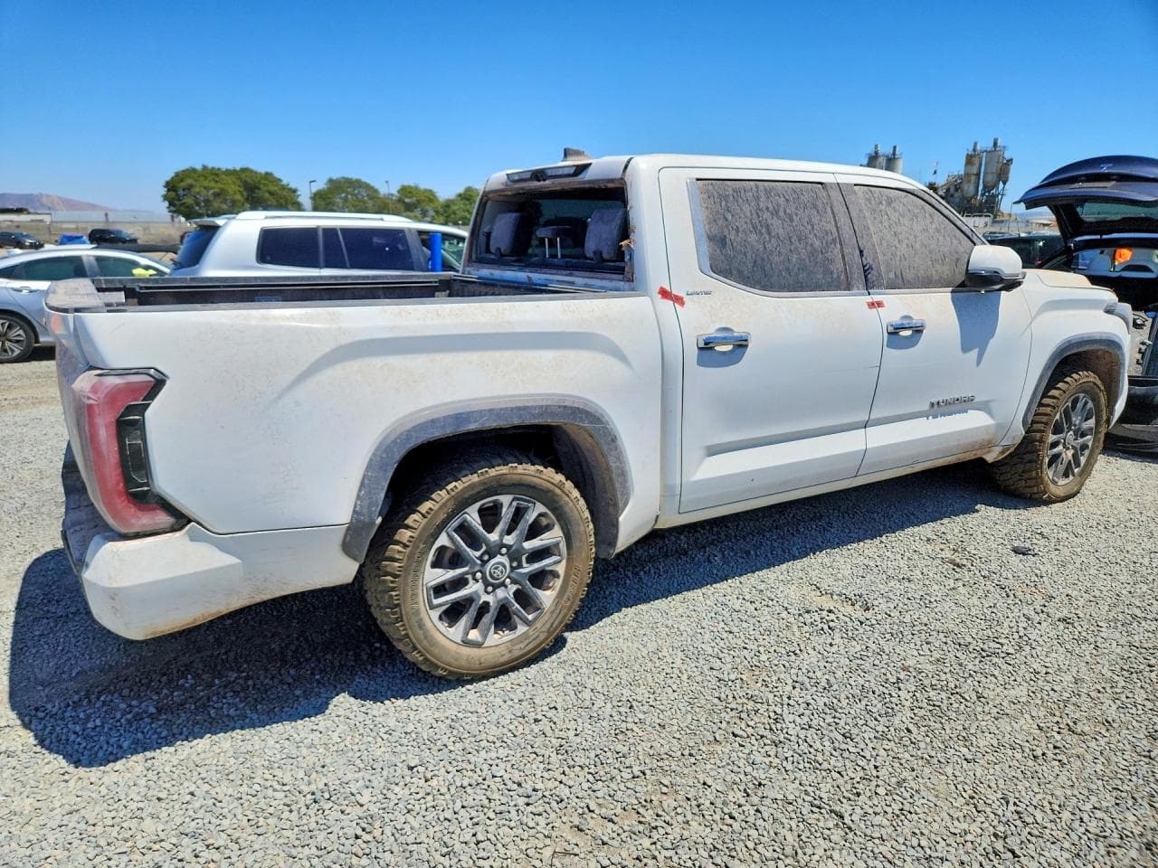 2023 Toyota Tundra Crewmax Limited - foto 3