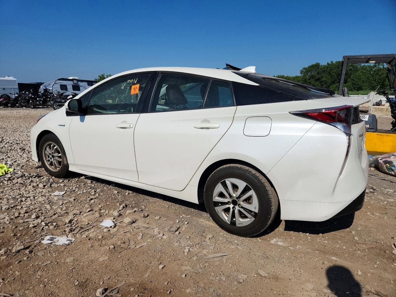 2016 Toyota Prius Three - foto 2