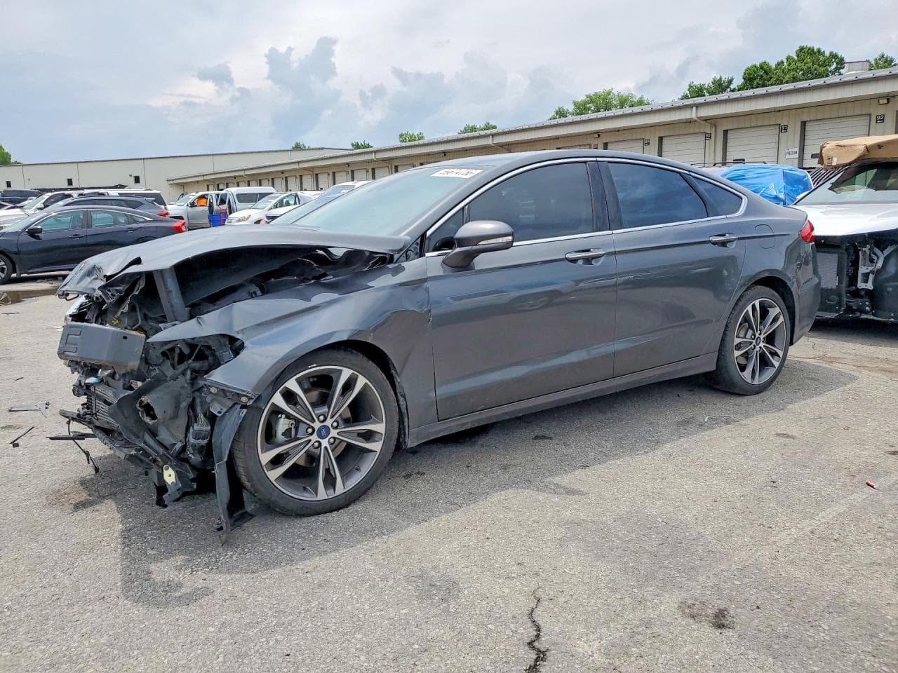 Ford Fusion 2020 z USA