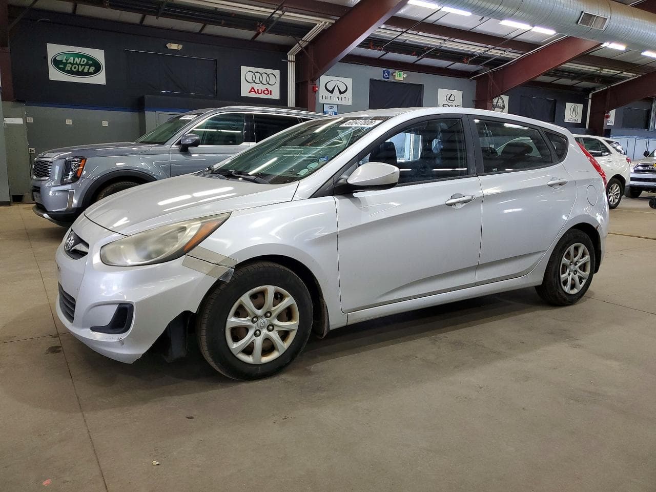 Hyundai Accent 2012 z USA