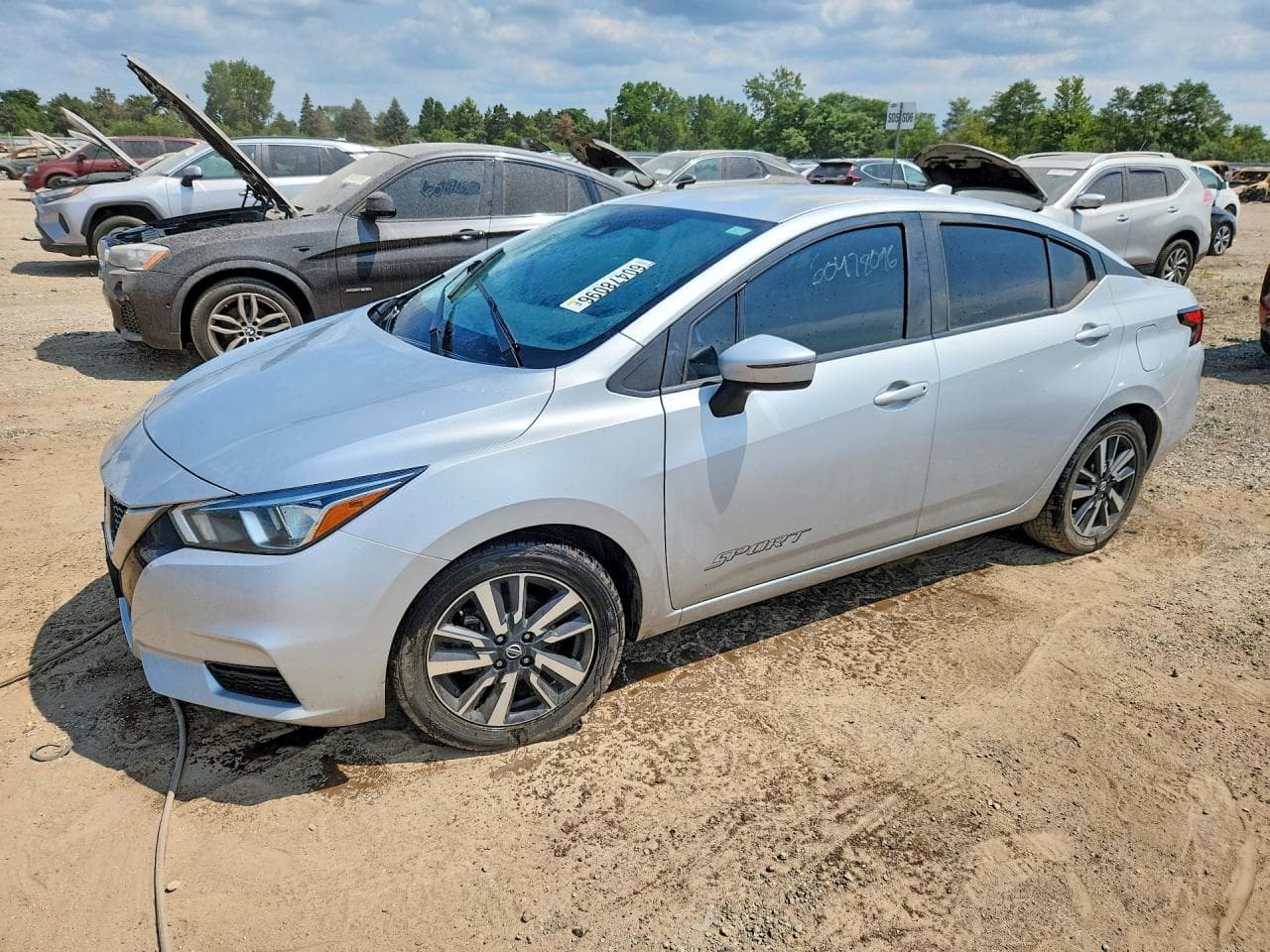 2021 Nissan Versa Sv