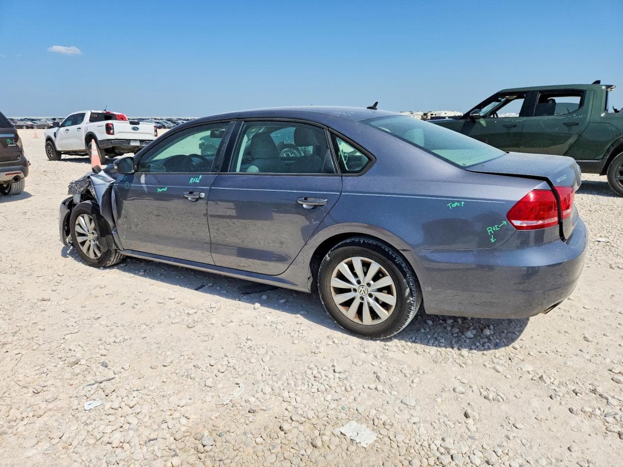 2013 Volkswagen Passat S - foto 2