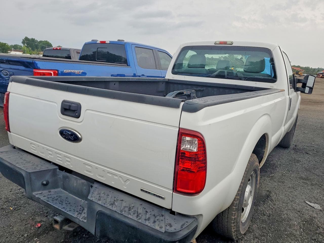 2015 Ford F250 Super Duty - foto 3