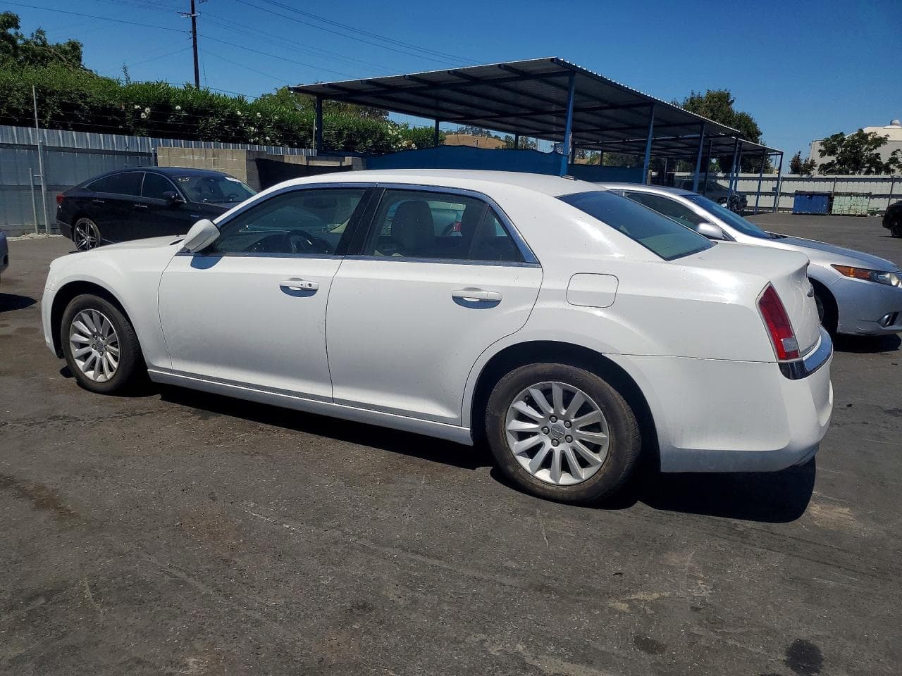 2014 Chrysler 300 - foto 2