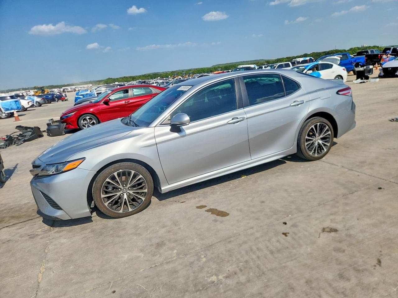 2020 Toyota Camry Se